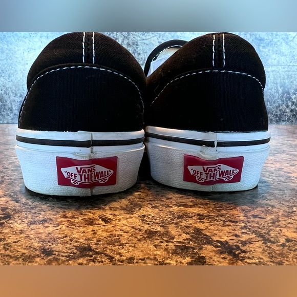 Women’s Vans - Picture 5 of 12